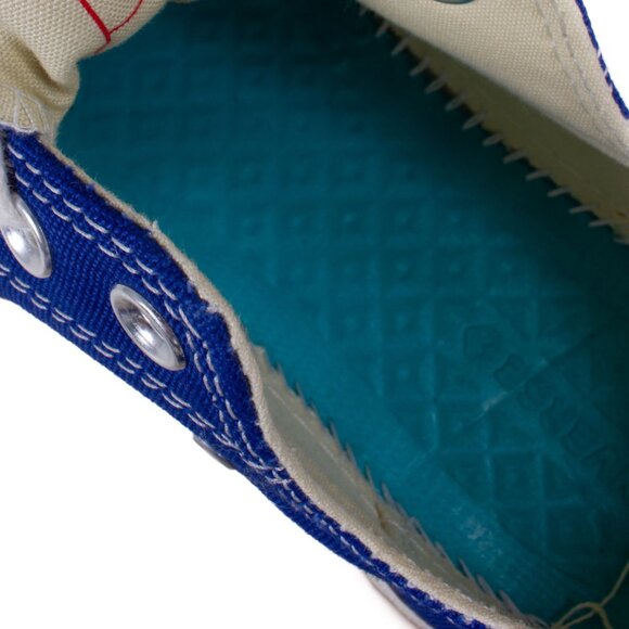 COMME DES GARCONS PLAY x CONVERSE Blue Canvas Heart Low Top Sneakers - Picture 7 of 7